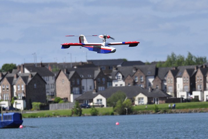 20150614 Craigavon splash in 16